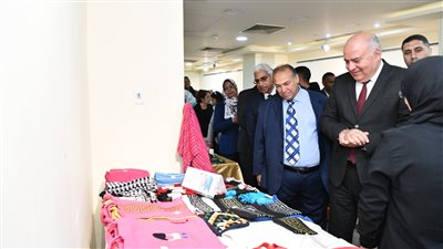 محافظ قنا يشهد فاعليات الجلسة الافتتاحية لملتقى التراث الثقافي القنائي غير المادي