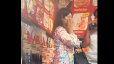 هجوم على امرأة في مطعم باكستاني بسبب 