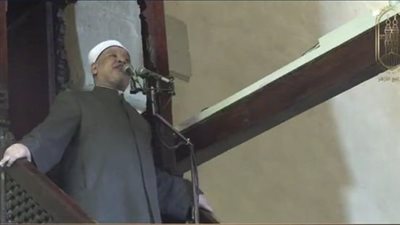 خطيب الجامع الأزهر: التذكير بتحويل القبلة إشارة إلى امتثال العباد لأمر رب العباد
