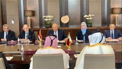 وزير الصناعة يشارك بأعمال الدورة الخامسة للجنة العليا المشتركة بين مصر وقطر