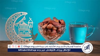 فوائد الإفطار على التمر والماء: تغذية وترطيب للجسم