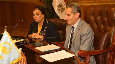 محافظ الغربية يناقش خطة مبادرة الألف يوم الذهبية لتنمية الأسرة المصرية