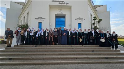 واعظات وزارة الأوقاف في زيارة لمركز توثيق التراث بمكتبة الإسكندرية