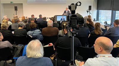 وزير السياحة والآثار يعقد مؤتمرا صحفيا ببورصة برلين السياحية