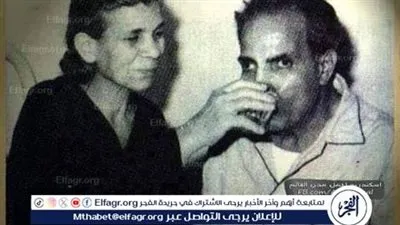 أصيب بالعمى وتعرض للخيانة.. في ذكرى وفاته تعرف على زيجات عبد الفتاح القصري