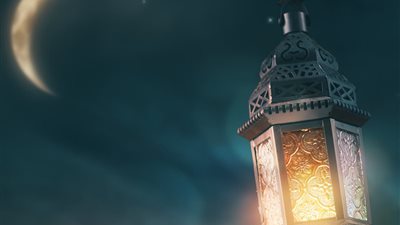 شهر رمضان: نافذة إلى الروحانية والتضامن الاجتماعي