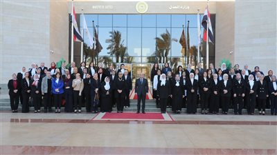 بمناسبة اليوم الدولي للقاضيات.. وزير العدل يلتقي عددا من القاضيات من جميع الجهات والهيئات القضائية