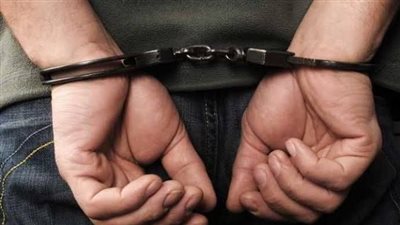 ضبط شخص بدمياط لقيامه بالنصب والاحتيال على راغبي السفر 