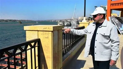 محافظ أسوان يناشد المواطنين بالحفاظ على أعمال التطوير والتجميل أمام ضيوف وزائري المحافظة