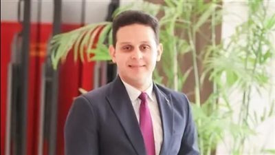 أحمد ياسر يكتب: انتهاء صلاحية البترودولار بعد 50 عامًا