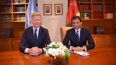 المبعوث الأممي الخاص لليمن يثمن الدور العُماني الداعم لتحقيق السلام والاستقرار 