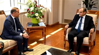 وزارة الصناعة تخطط لهيكلة 147 منطقة صناعية بالاستعانة بمنظمة 