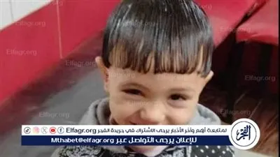 تشييع جثمان أصغر محارب للسرطان بقرية السنباط بالفيوم