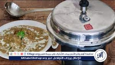 بجانبها أرز بخلطة الكبدة.. طريقة طهي اللحم داخل الحلة البريستو مع الخضروات والبصل 