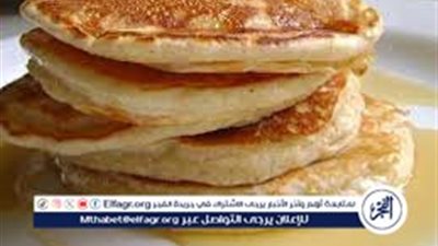 طريقة عمل الفطائر المنزلية لسحور رمضاني شهي بجانب العسل الأبيض