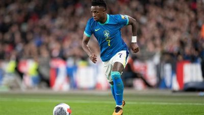 فينيسوس جونيور يشيد بتألق نجم ريال مدريد الشاب بعد الفوز على إنجلترا