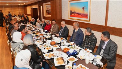 بحضور النائب العام.. إفطار جماعي لموظفي النيابة العامة (صور) 
