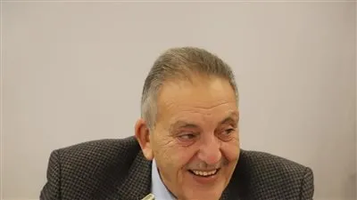 اتحاد الصناعات والغرف التجارية يؤكدون انخفاض الأسعار مع استمرار الافراجات عن البضائع بالموانئ 