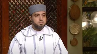 هل ذهاب المرأة للكوافير في نهار رمضان ينقص من أجر الصيام؟.. عالم أزهري يجيب