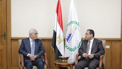 وزيرا التعليم والتنظيم والإدارة يبحثان شروط التقدم لمسابقة شغل 18 ألف وظيفة معلم مساعد 