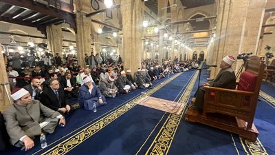 درس التراويح بالأزهر: في العشر الأواخر من رمضان فرصة لمن أصابهم الفتور لتجديد نشاطهم