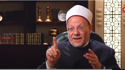 المفتي: قرارات الرسول الدنيوية كانت مبنية على المشورة.. والفتوى تتغير وفق هذه الأمور (فيديو)