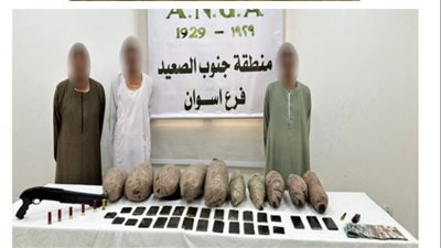 ضبط 4 عناصر إجرامية بنطاق محافظتي أسوان وسوهاج لحيازتهم على المخدرات