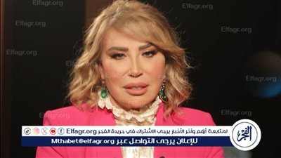 إيناس الدغيدي تثير الجدل بإطلالتها الجديدة