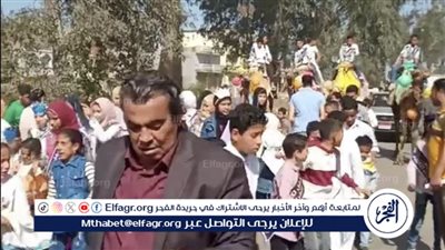 بزفة خيل.. حفل تكريم حفظة القرآن الكريم بقرية السلام بالدقهلية (صور) 