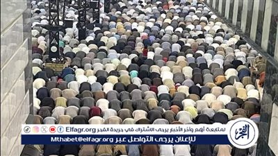 أجواء مبهجة بالساحة الرضوانية بالأقصر في صلاة العشاء والتراويح 