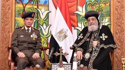 البابا تواضروس الثاني يهنئ وزير الدفاع بعيد الفطر