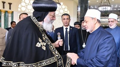 البابا تواضروس الثاني يهنئ شيخ الأزهر بعيد الفطر