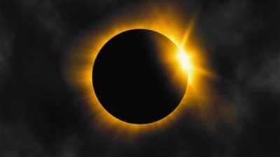 لن نراه في مصر.. موعد كسوف الشمس الحلقي