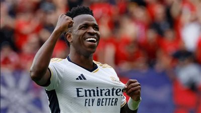 فينيسيوس يرفض عرض باريس سان جيرمان 