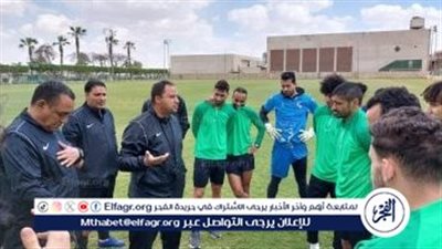 محمد عودة يجتمع بلاعبى المقاولون على هامش الاستعداد لمواجهة بيراميدز