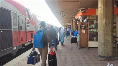 بمناسبة فصل الصيف.. تشغيل قطارات نوم وأخرى مكيفة للإسكندرية ومرسى مطروح