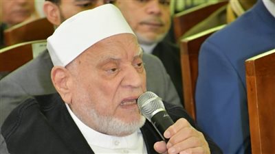 أحمد عمر هاشم يشكر وزير الأوقاف على تكريمه للعلماء والقراء والدعاة