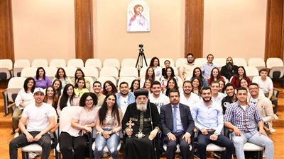 البابا تواضروس الثاني يستقبل مجموعة من خريجي وطلبة حقوق القاهرة
