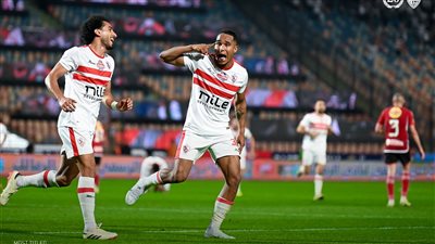 خبير تحكيمي: هدف الزمالك الثاني غير صحيح.. ونيدفيد كان يستحق البطاقة الحمراء