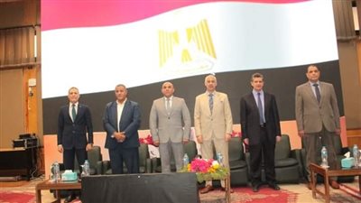 انطلاق فعاليات المؤتمر العلمي الثالث لمبادرة الباحث الصغير لطلاب التعليم ما قبل الجامعي بجامعة أسيوط