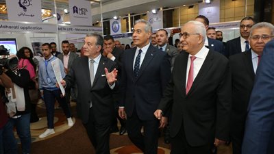 وزير العمل: في الماضي كنا نخجل من إلحاق أبنائنا بالتعليم الفني وكنا نفضل الجامعات