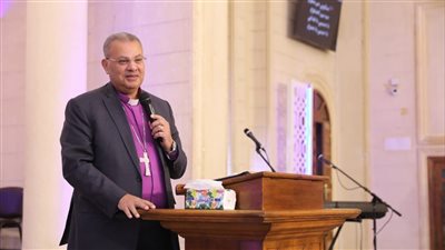 رئيس الطائفة الإنجيلية يشهد تكريم الدكتور القس يوسف بطرس بالأزبكية