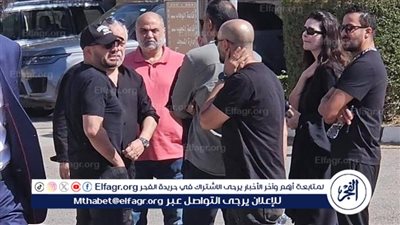 السقا والليثي أبرز الحضور لعزاء والد طارق الجنايني