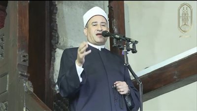 خطيب الجامع الأزهر: لا يمكننا هزيمة أعدائنا دون الأخذ بأسباب النصر