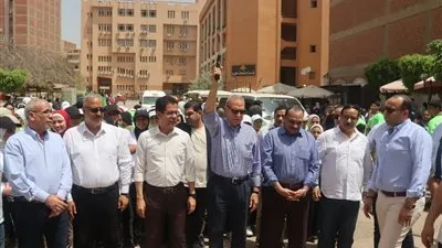 محافظ القليوبية ورئيس جامعة بنها يطلقان شارة بدء فعاليات سباق الطريق