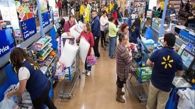 إنفاق استهلاكي قوي يرفع التضخم في الولايات المتحدة بما يتماشى مع التوقعات