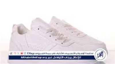 طريقة تنظيف الكوتشي الابيض.. ملعقة كالسحر هتزيل السواد والأصفرار نهائيا