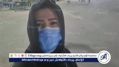 بملامح الحزن.. رانيا فريد شوقي تقدم واجب العزاء في الراحلة ناهد رشدي