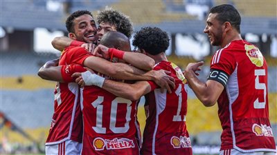 الأهلي يعود للانتصارات في الدوري على حساب الإسماعيلي