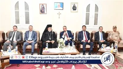 محافظ الفيوم ومدير الأمن يزوران الكنيستين الإنجيلية والكاثوليكية لتقديم التهنئة للإخوة الأقباط بعيد القيامة 
